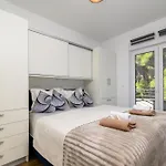 Family-friendly With Swimming Pool - 23595 Apartamento *