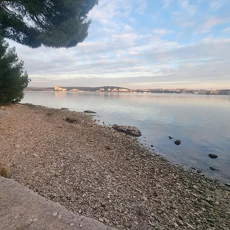 Family-friendly With Swimming Pool - 23595 Apartament Pula